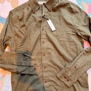 NWT Banana Republic Men's olive green Button Down Shirt flannel cotton